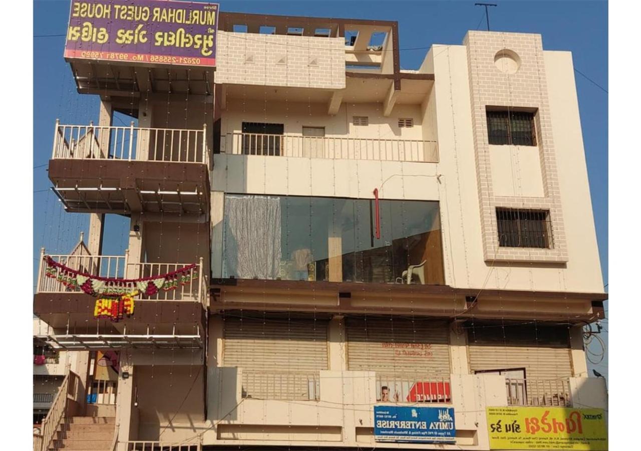 Shree Murlidhar Guest House สุรัต ภายนอก รูปภาพ